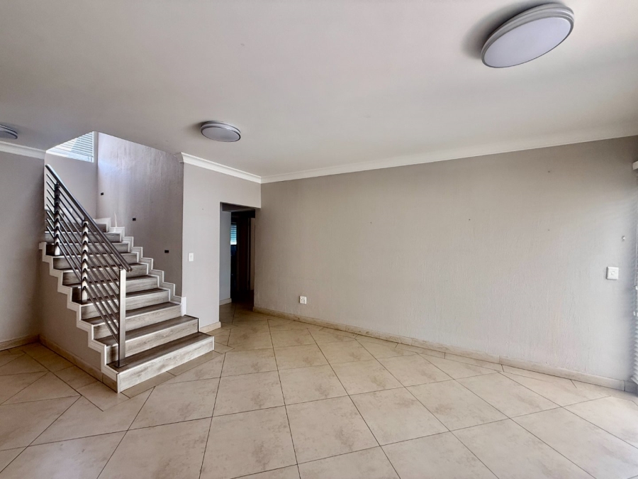 To Let 3 Bedroom Property for Rent in Caribbean Beach Club North West